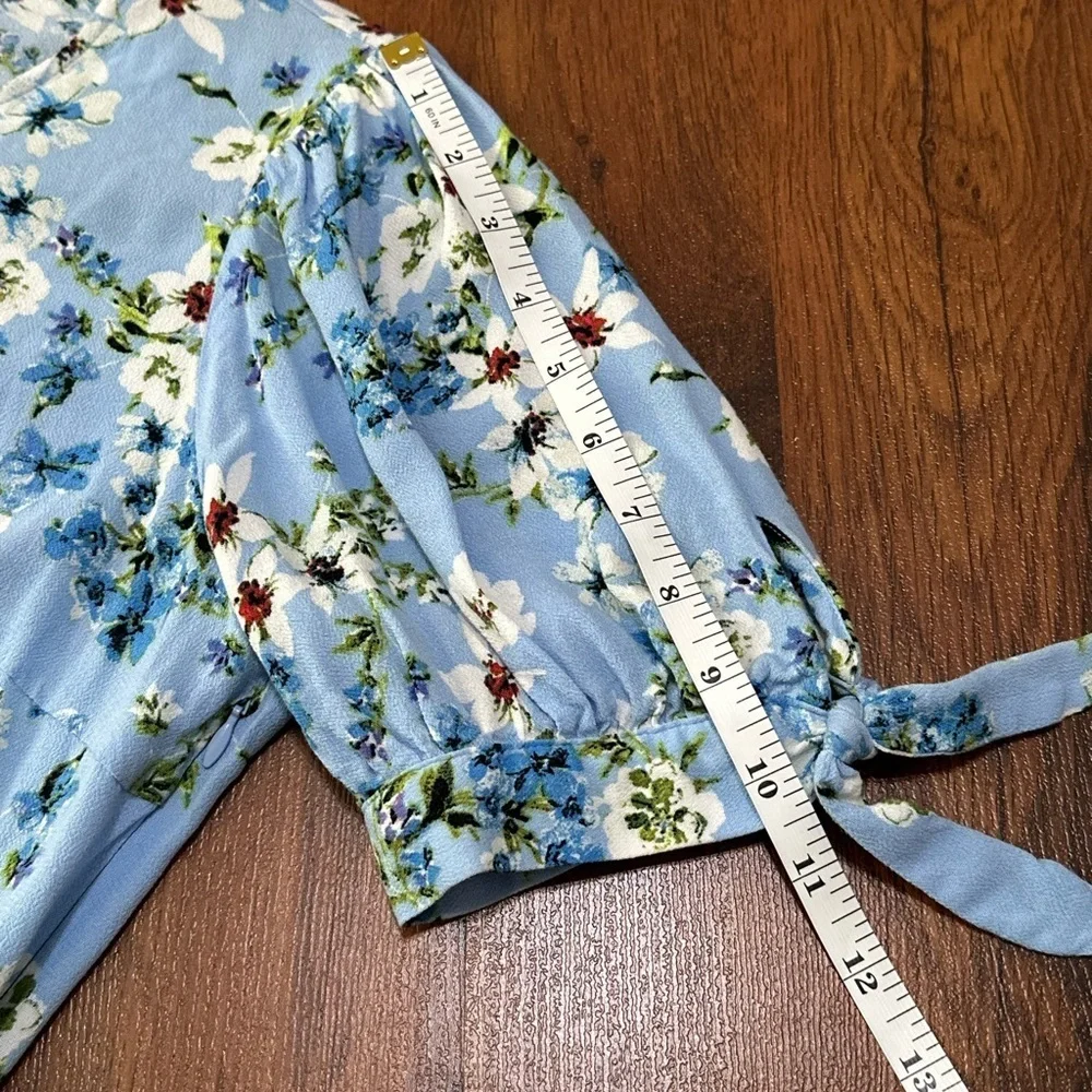 Banana Republic Floral Keyhole Peplum Top In Light Blue With Tie Sleeves
